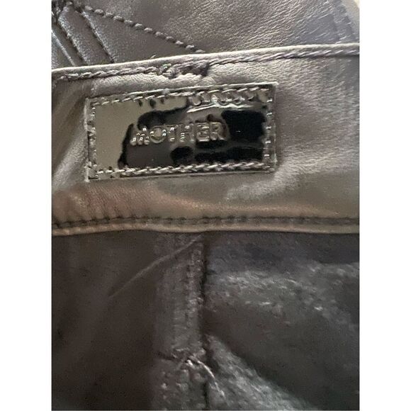 Mother Women's Black The Weekender Mid Rise Faux Leather Flare Pants Size 32 NWT - Picture 4 of 7